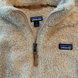 Patagonia Pullover - Los Gatos style, 1/4 zip, lightly worn.